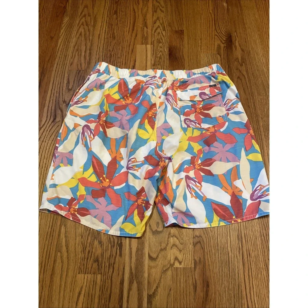 Johnnie O Men's Swim Trunks Multicolored All Over Floral Print Size XL